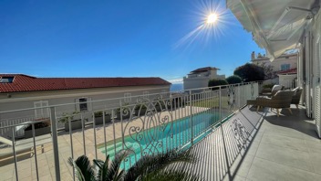 3 pièces avec une grande terrasse 2