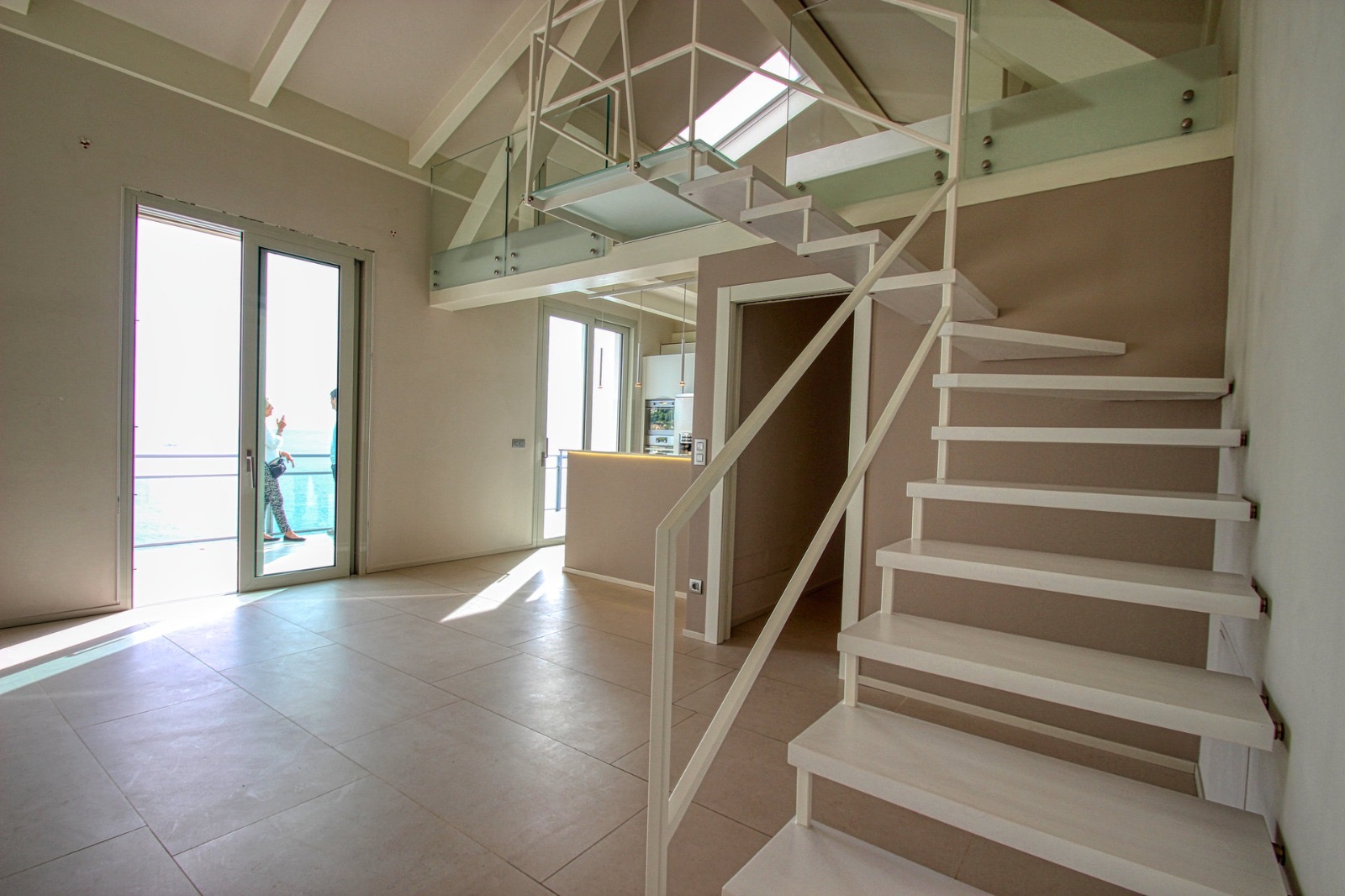 Appartamento duplex di 150 m² di fronte al mare, a 5 minuti da Monaco 7