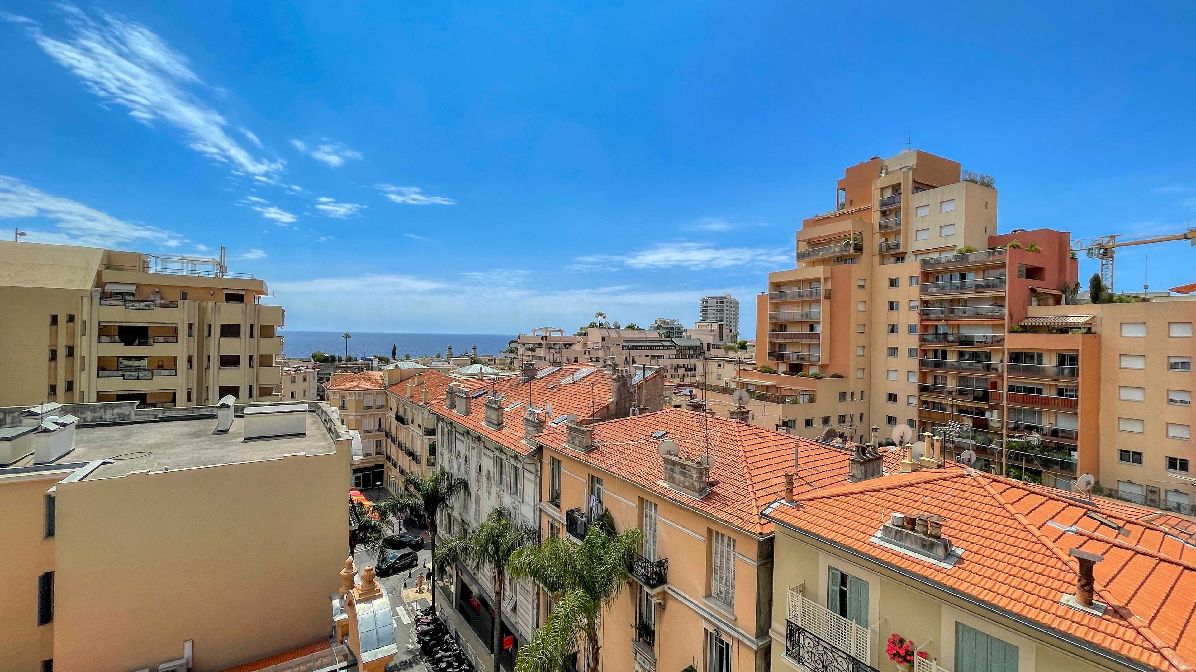 Appartement d'angle de 3 chambres à Beausoleil, proche de Monaco 9