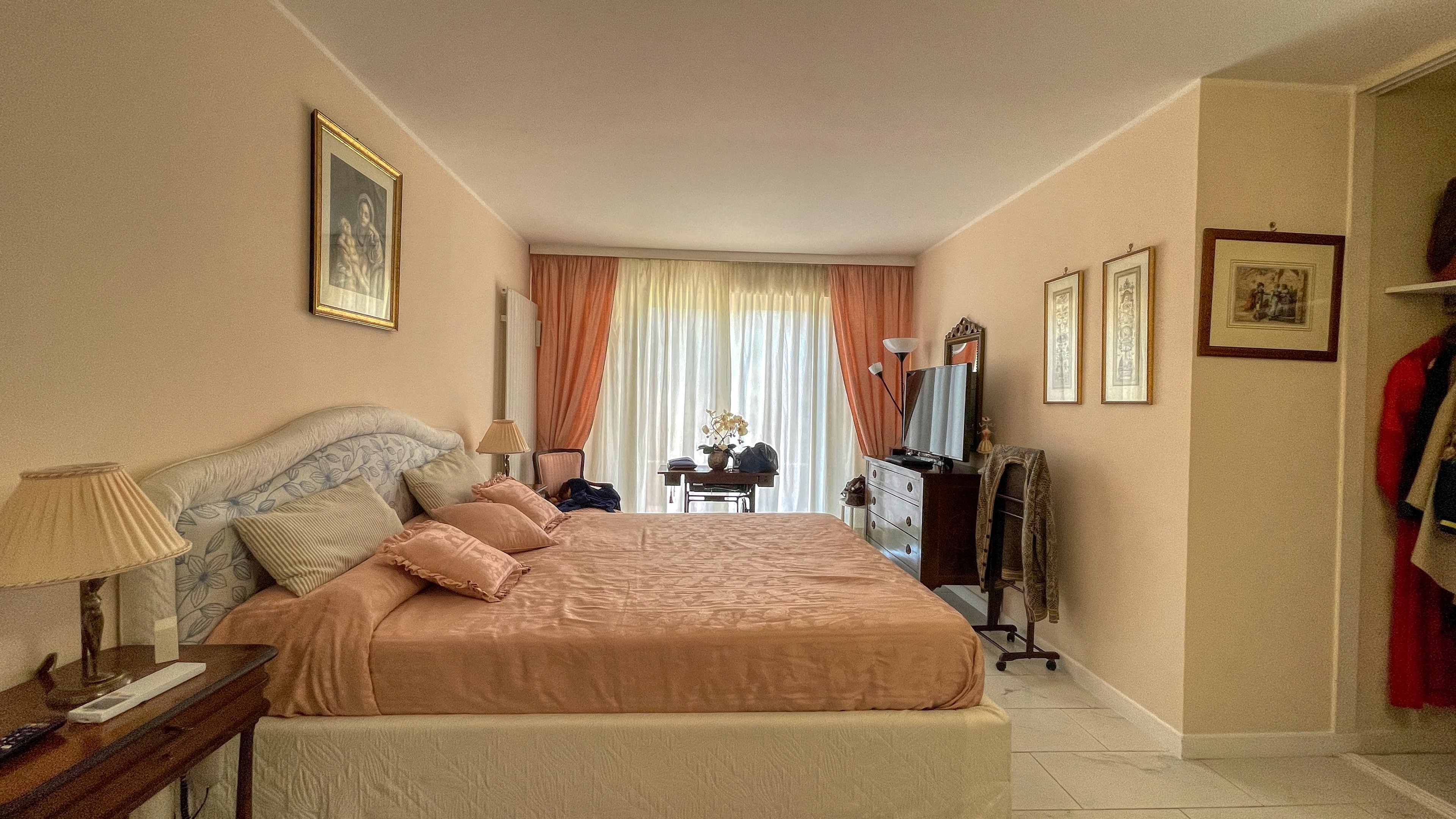Appartement d'angle de 3 chambres à Beausoleil, proche de Monaco 3