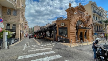 Appartement d'angle de 3 chambres à Beausoleil, proche de Monaco 6