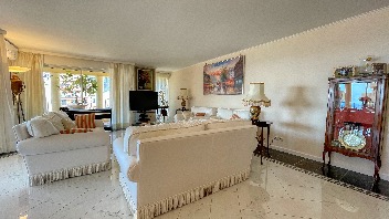 Appartement d'angle de 3 chambres à Beausoleil, proche de Monaco 26