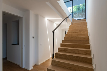 Villa familiale de 284m² avec piscine et grand jardin de 2000m² - Roquebrune-Cap-Martin 9