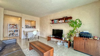 3 Pièces avec garage et piscine 7