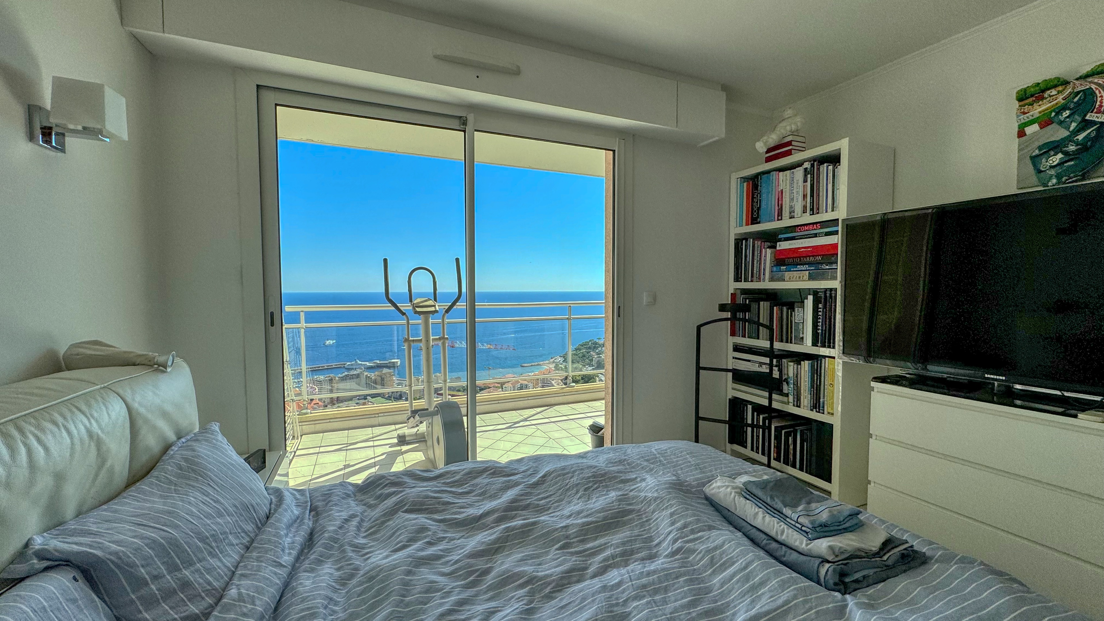 Appartement 3 pièces avec terrasse de 80m² aux portes de Monaco 13
