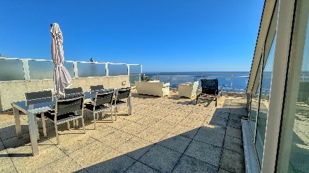Appartement 3 pièces avec terrasse de 80m² aux portes de Monaco 16