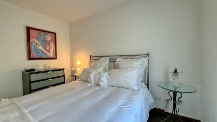 Appartement 2 chambres avec terrasse et vue mer à vendre à Beausoleil, proche de Monaco 14