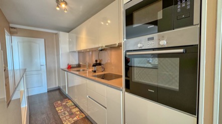 Appartement 2 chambres avec terrasse et vue mer à vendre à Beausoleil, proche de Monaco 10