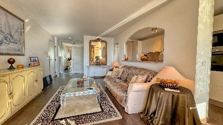 Appartement 2 chambres avec terrasse et vue mer à vendre à Beausoleil, proche de Monaco 7