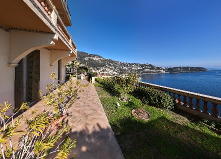 Propriété Belle Époque à 1 km de Monaco avec potentiel d'extension – 500m² sur terrain de 1500m² 22
