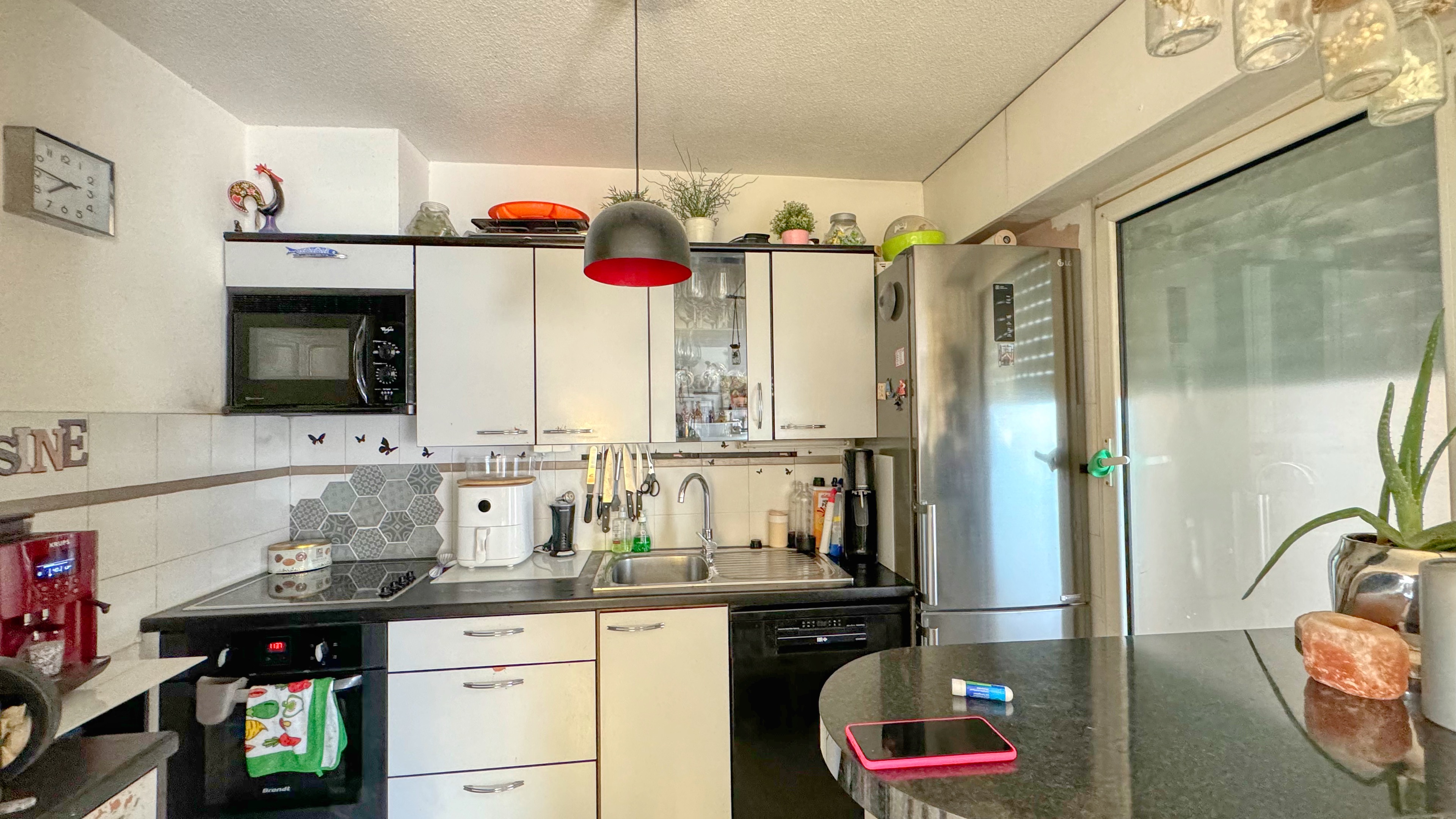 Appartement 2 Pièces avec Vue Mer à Beausoleil – Investissement Locatif Rentable 8
