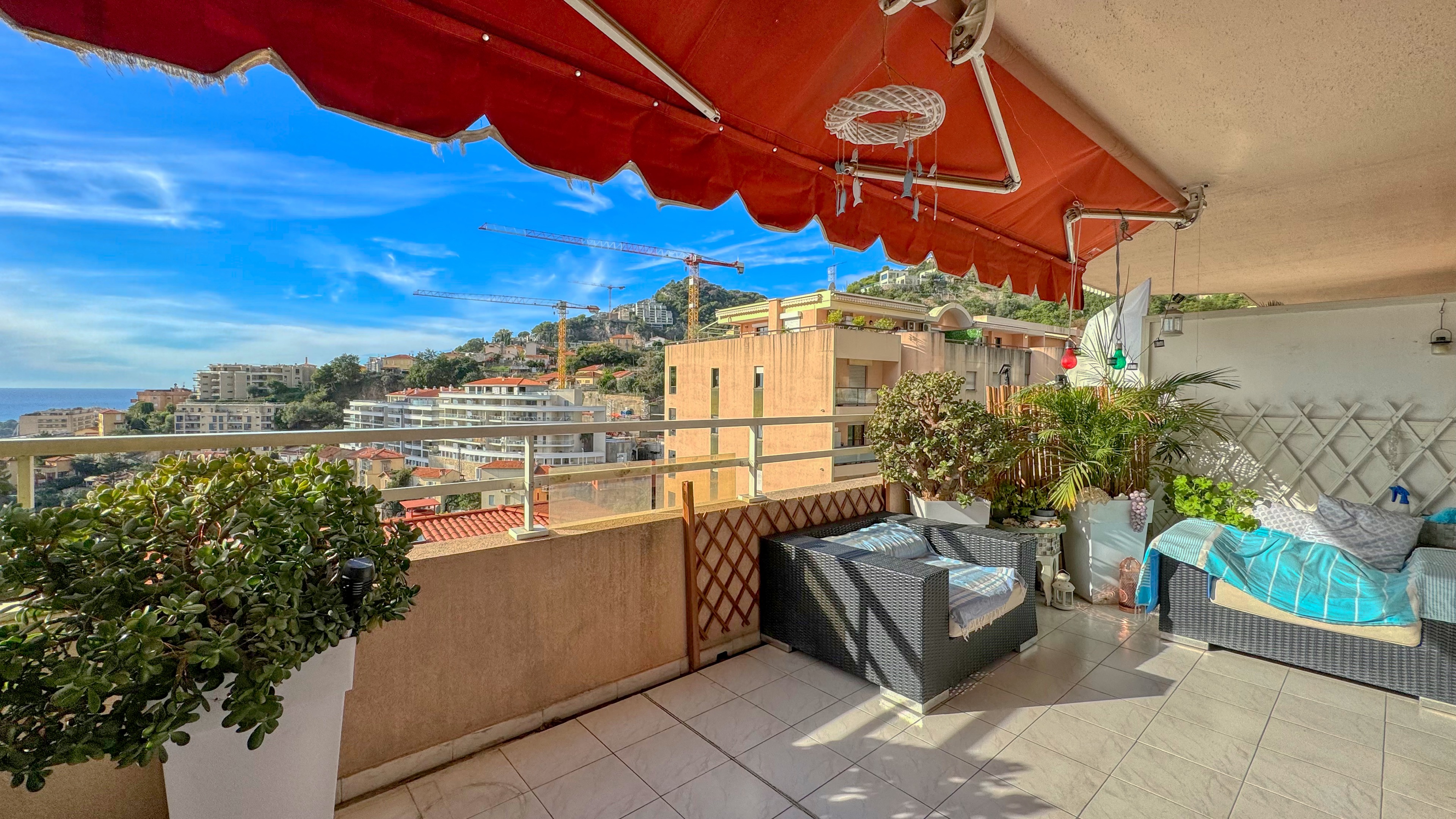 Appartement 2 Pièces avec Vue Mer à Beausoleil – Investissement Locatif Rentable 3