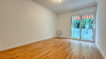 At Monaco’s doorstep – Sea-view two-bedroom apartment with balcony and storage 13