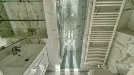 Appartement 4 pièces avec vue mer à Saint Roman, Monaco – Garage et cave inclus 11