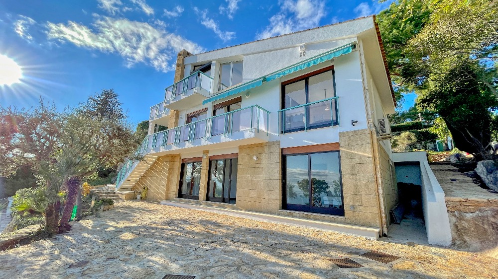 Villa di 280 m² progettata da un architetto con piscina e vista panoramica - Roquebrune-Cap-Martin