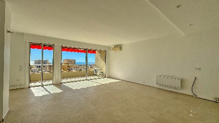 Appartement 4 pièces rénové avec vue mer à quelques pas de Monaco – 110m², terrasses, cave, garage 3