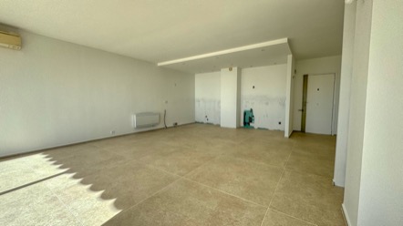 Appartement 4 pièces rénové avec vue mer à quelques pas de Monaco – 110m², terrasses, cave, garage 5