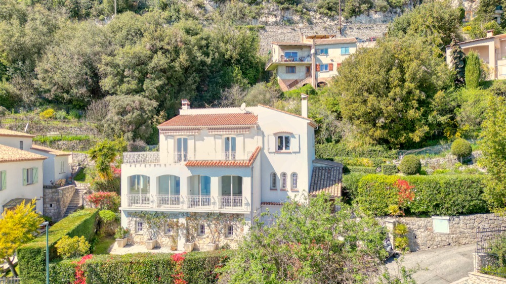 Casa indipendente di 240m² con vista mare, giardino e appartamento separato - La Turbie