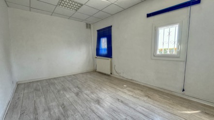 Отдельно стоящий дом площадью 240 м² с видом на море, садом и отдельной квартирой - Ла Турби 34