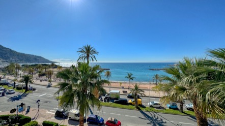 Appartement 3 pièces à rénover avec vue mer et terrasse à Menton 2