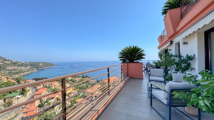 3-комнатная квартира с видом на море в Рокбрюн-Кап-Мартен - терраса 39 м², частный солярий, бассейн, парковка 5