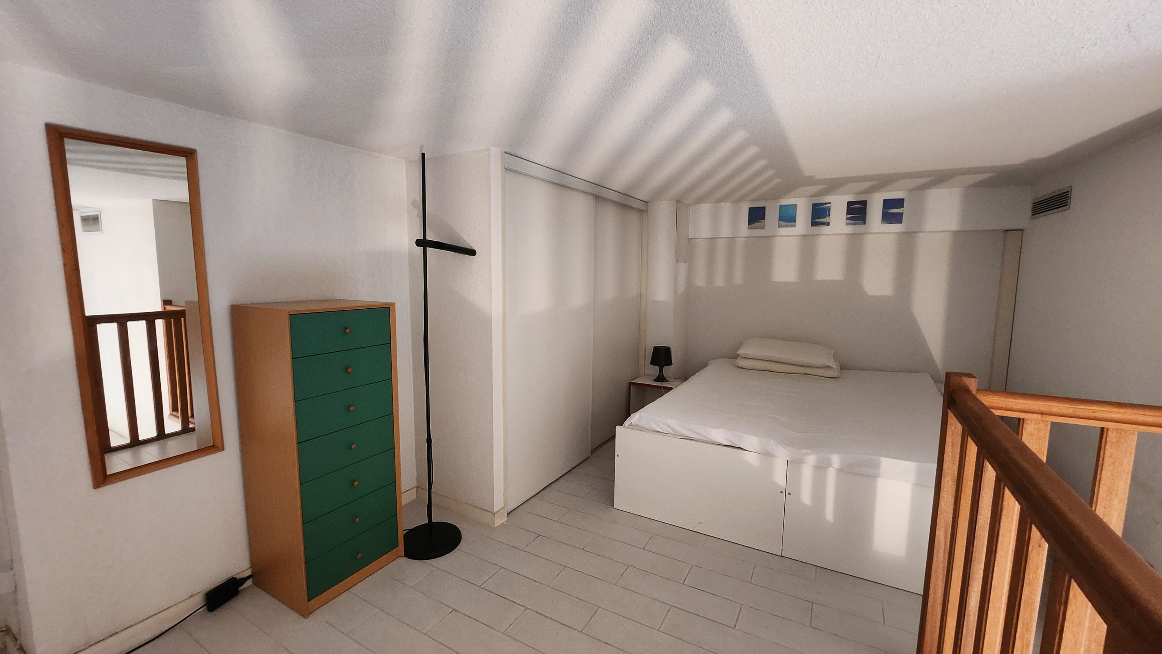 Appartement 3 pièces avec balcon et mezzanine, proche des plages à Cannes 6