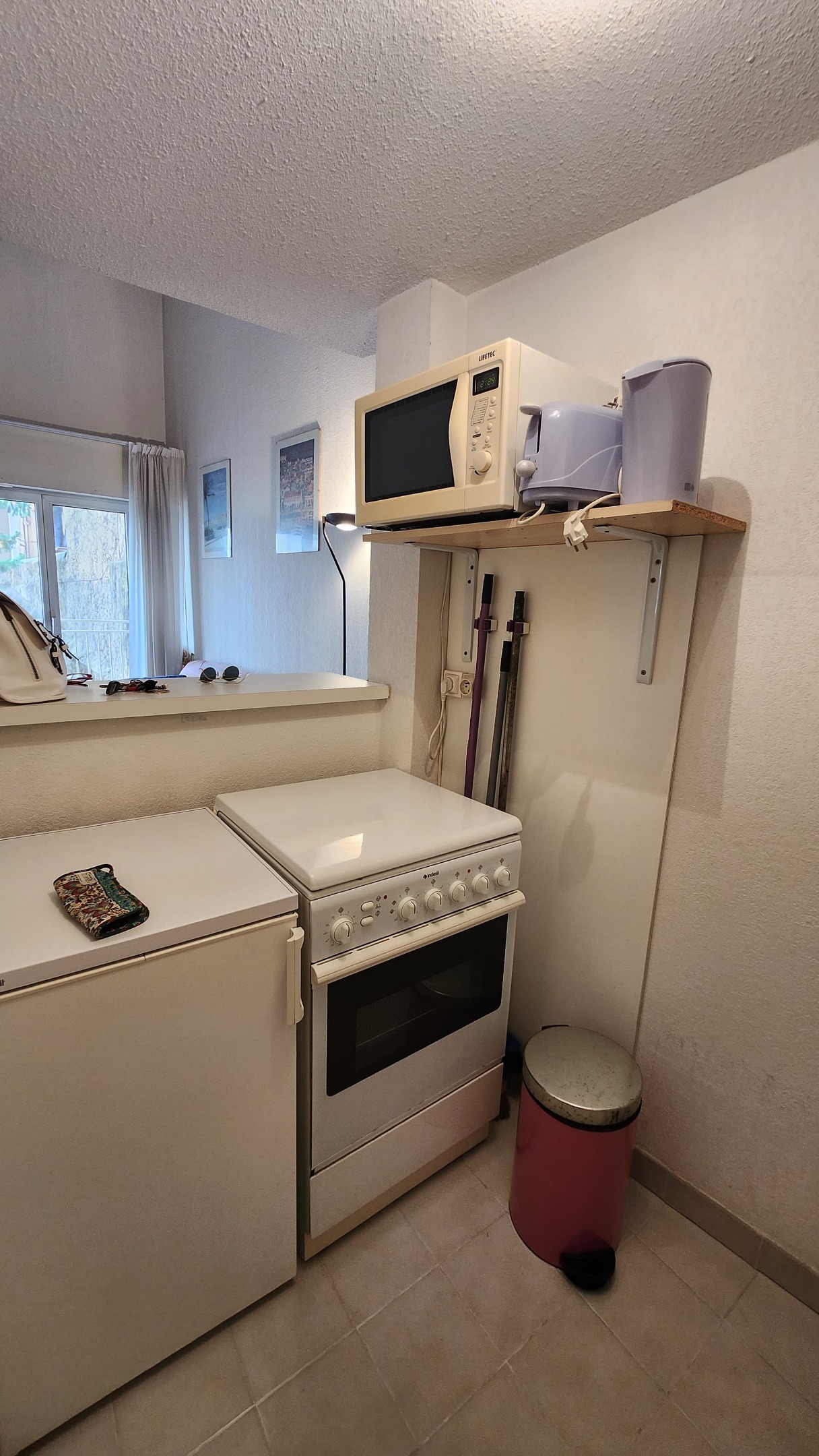 Appartement 3 pièces avec balcon et mezzanine, proche des plages à Cannes 9