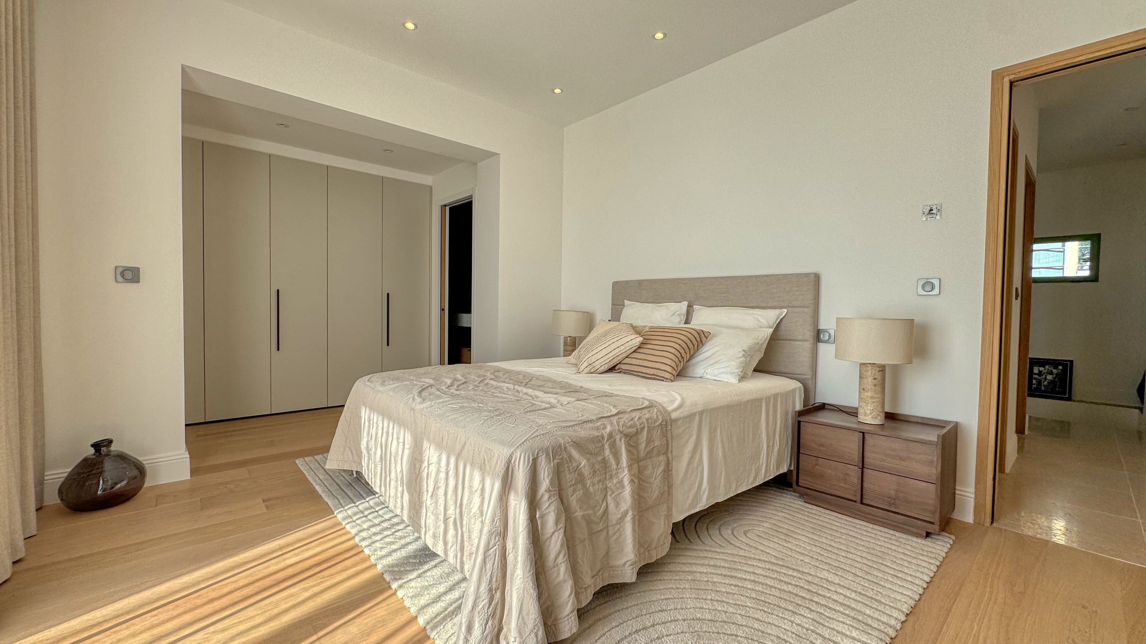 Villa rénovée de 131m² avec vue mer, terrasses et dépendance - Roquebrune-Cap-Martin 15