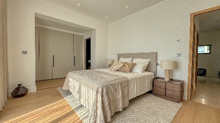 Villa rénovée de 131m² avec vue mer, terrasses et dépendance - Roquebrune-Cap-Martin 15
