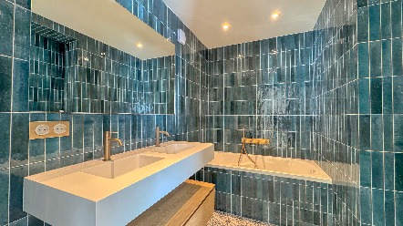 Villa rénovée de 131m² avec vue mer, terrasses et dépendance - Roquebrune-Cap-Martin 16