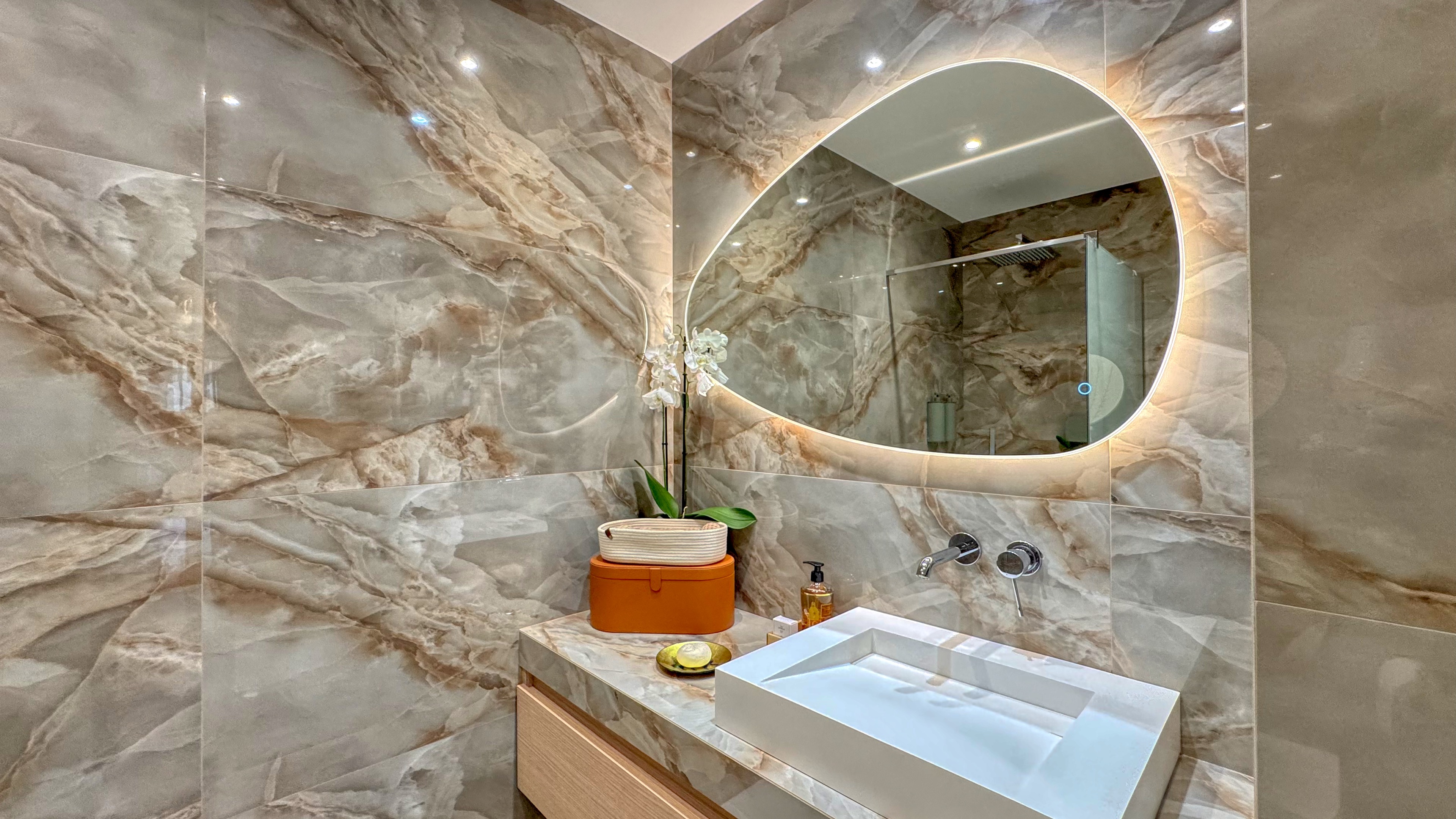 Appartement 2 pièces rénové avec terrasse et aperçu mer à Roquebrune Cap Martin, proche Monaco 14