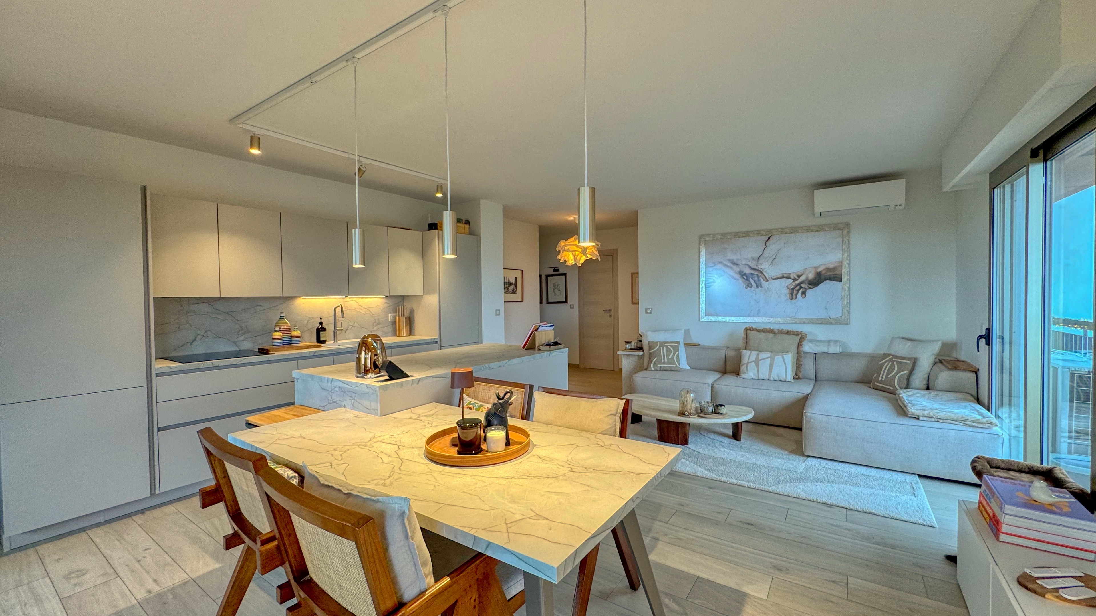 Appartement 2 pièces rénové avec terrasse et aperçu mer à Roquebrune Cap Martin, proche Monaco 7