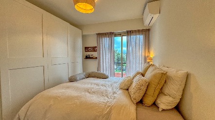Appartement 2 pièces rénové avec terrasse et aperçu mer à Roquebrune Cap Martin, proche Monaco 12