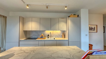 Appartement 2 pièces rénové avec terrasse et aperçu mer à Roquebrune Cap Martin, proche Monaco 10