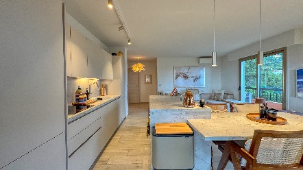 Appartement 2 pièces rénové avec terrasse et aperçu mer à Roquebrune Cap Martin, proche Monaco 8