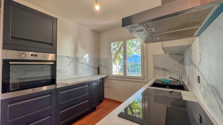 Maison avec vue mer à Roquebrune Cap Martin – Opportunité rare 9