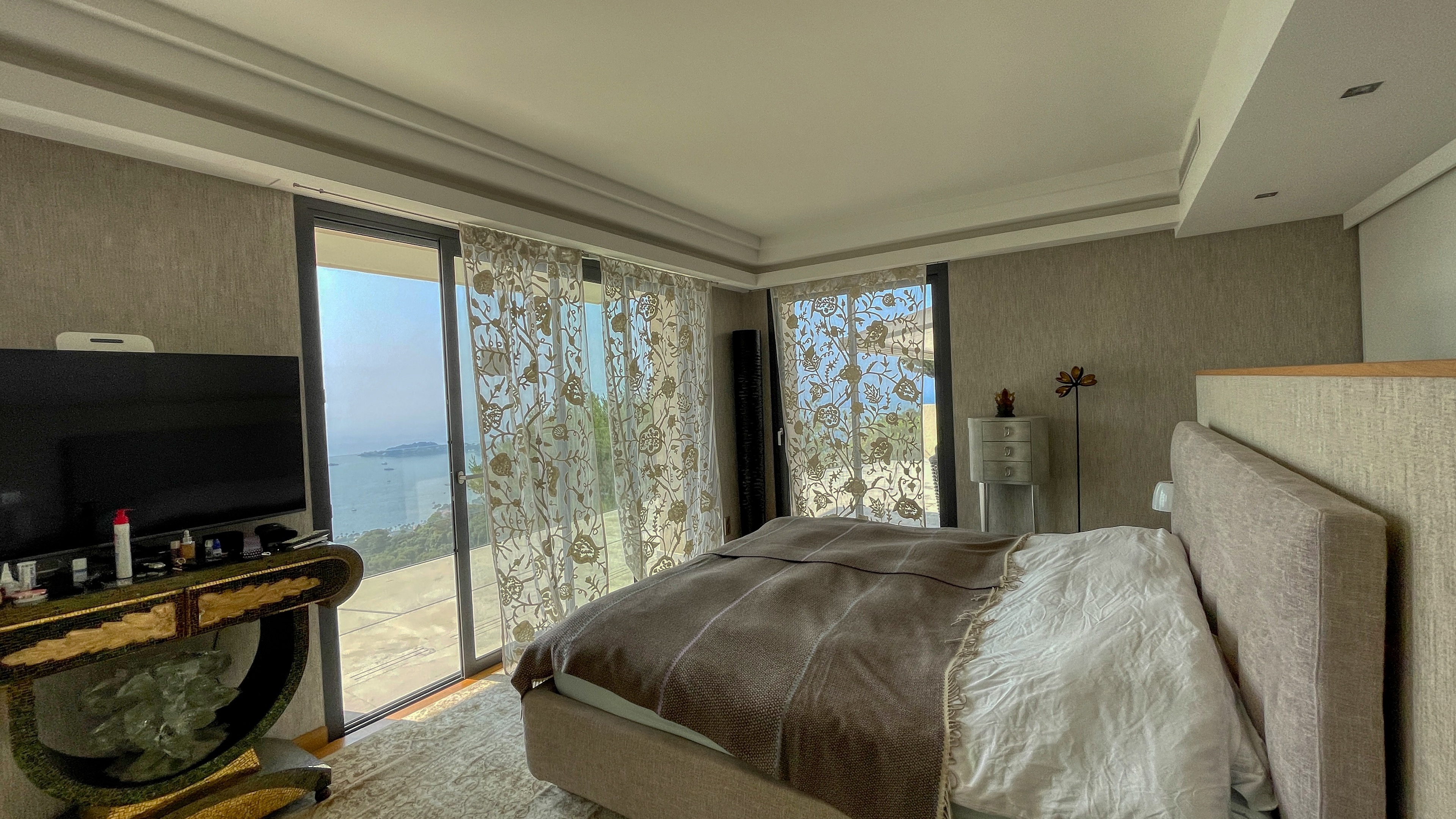 Villa di lusso a Villefranche-sur-Mer: un gioiello contemporaneo con vista mozzafiato sul mare 18
