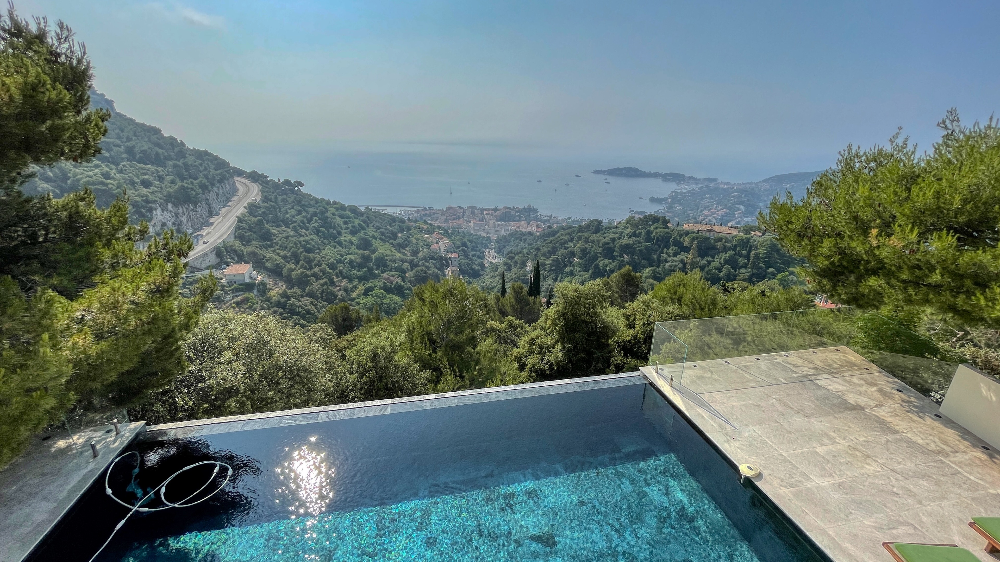 Villa di lusso a Villefranche-sur-Mer: un gioiello contemporaneo con vista mozzafiato sul mare 25