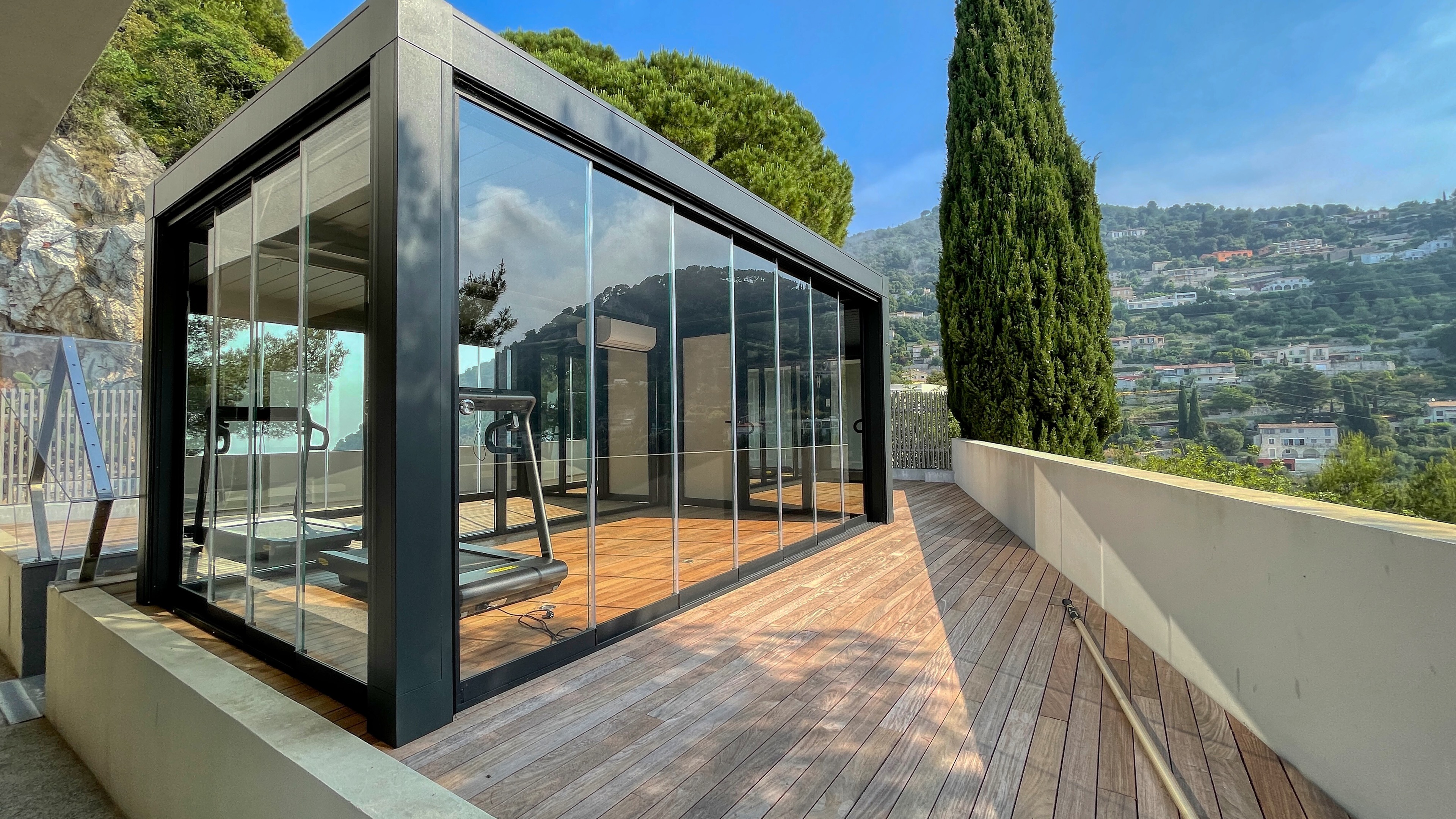 Villa di lusso a Villefranche-sur-Mer: un gioiello contemporaneo con vista mozzafiato sul mare 32