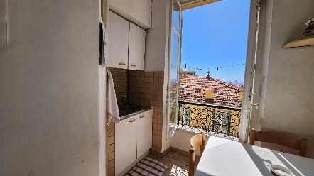50% Ownership of a 2 Room Apartment in Beausoleil with Cellar and View	 4