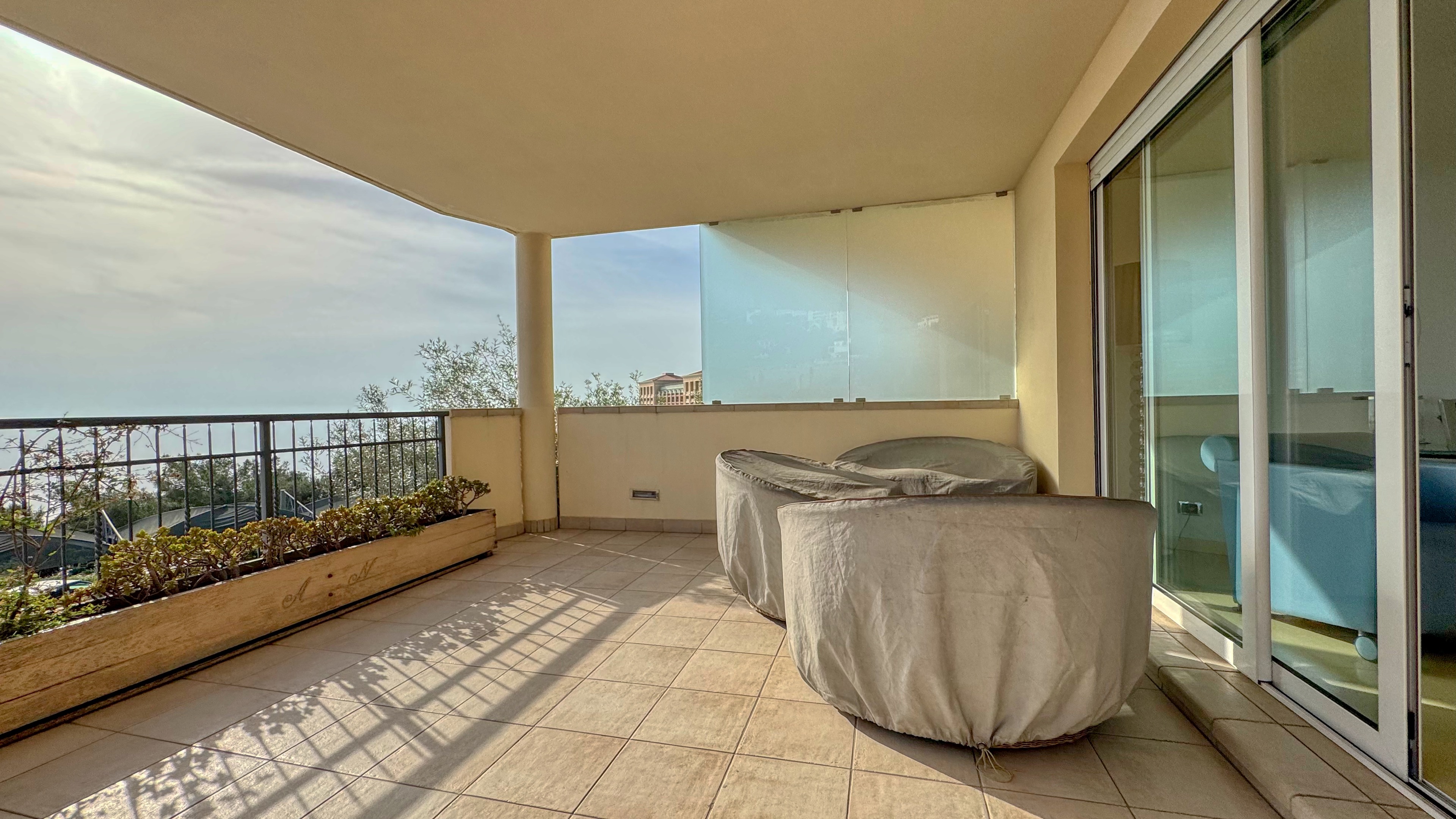 Alle porte del Principato di Monaco 5