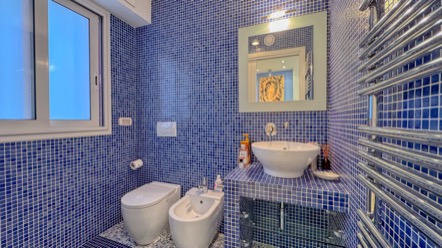 Alle porte del Principato di Monaco 17