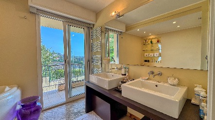 Alle porte del Principato di Monaco 14