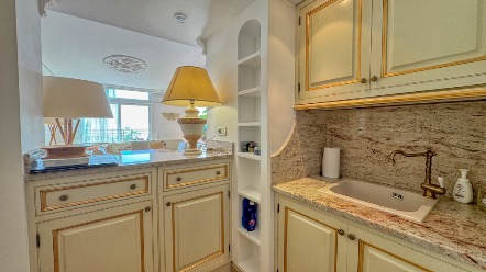 Duplex de luxe de 150m² à quelques pas de Monte-Carlo avec vue mer et terrasse 10