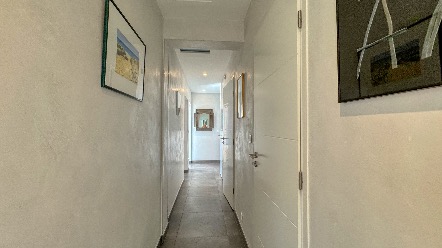 Превосходная вилла в провансальском стиле площадью 170 м² с бассейном и пышным садом - роскошь и комфорт в Ла-Турби 26