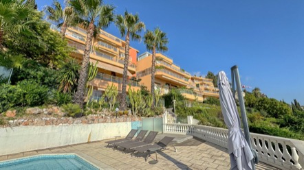 Location d’un Appartement 4 Pièces avec Vue Panoramique sur la Mer et Monaco 21