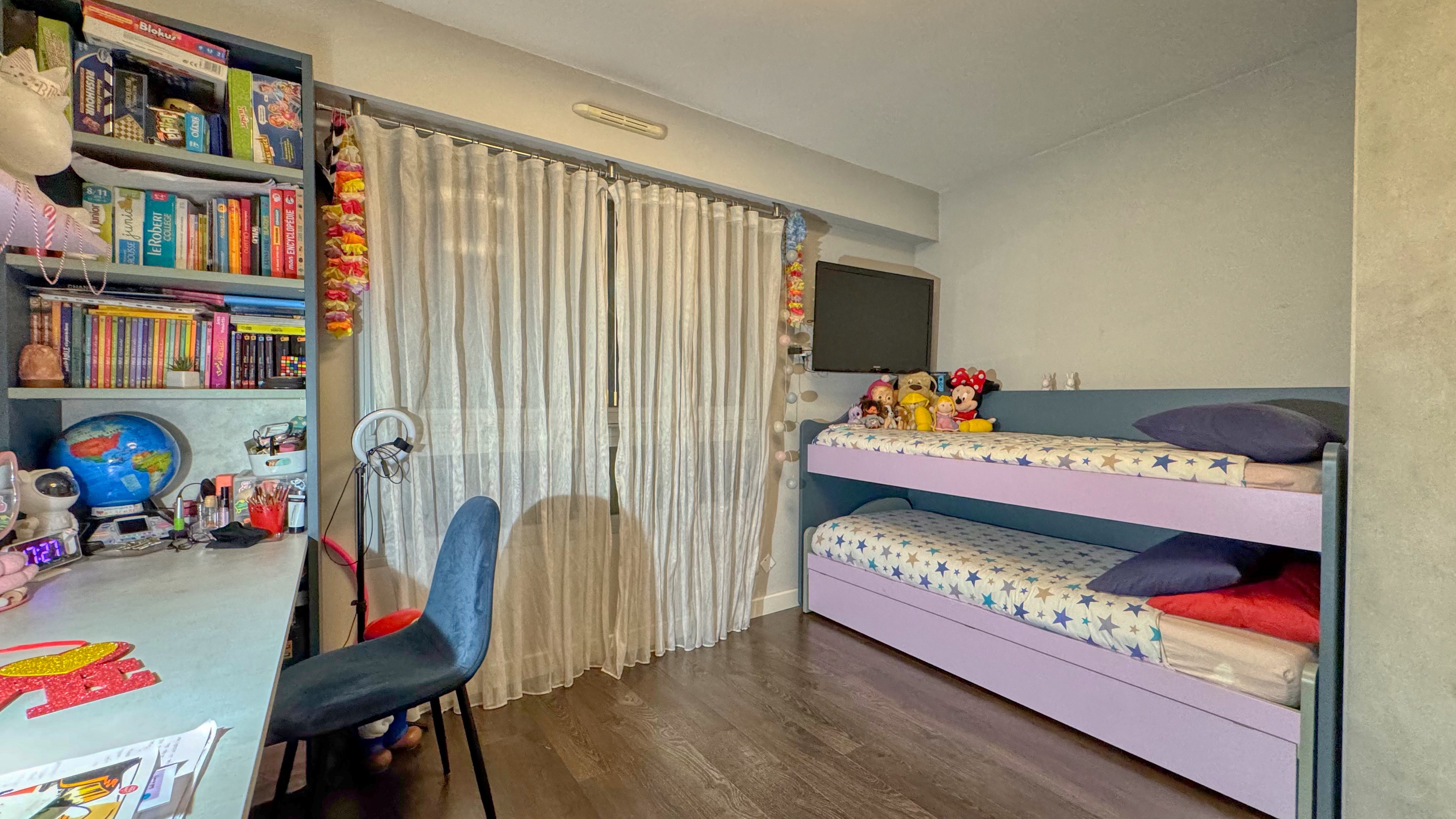 Appartement 3 pièces rénové de 80m² à deux pas de Monaco avec terrasse et services de gardien 16