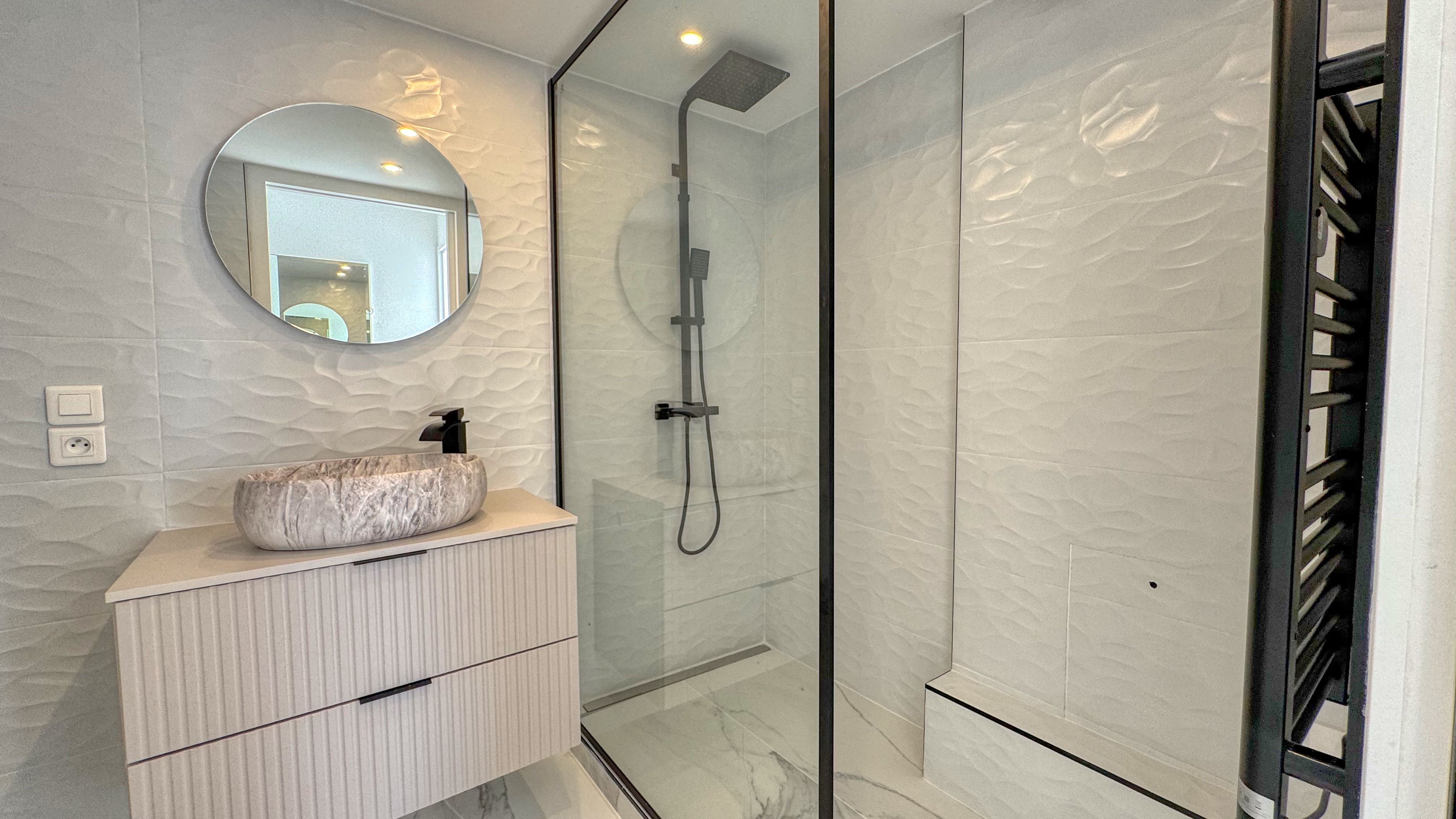 Appartement de Luxe 3 Pièces avec Vue Mer Panoramique, Terrasse de 25m² et Prestations Haut de Gamme 19