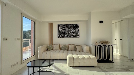 Appartement de Luxe 3 Pièces avec Vue Mer Panoramique, Terrasse de 25m² et Prestations Haut de Gamme 7