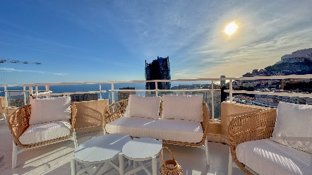 Appartement de Luxe 3 Pièces avec Vue Mer Panoramique, Terrasse de 25m² et Prestations Haut de Gamme 2